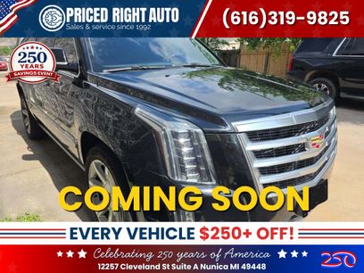 Used 2019 Cadillac Escalade ESV Premium Luxury