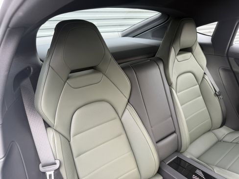 Certified 2025 Porsche Panamera 4 AWD/4WD image 10