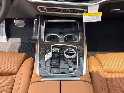 New 2027 BMW X7 xDrive40i w/ Executive Package AWD/4WD image 37