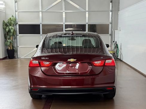 Used 2016 Chevrolet Malibu LT FWD image 4
