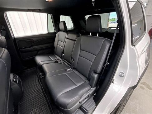 Certified 2023 Honda Passport EX-L image 20
