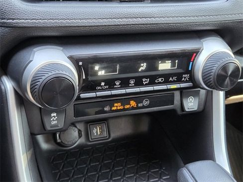 Used 2024 Toyota RAV4 LE image 32