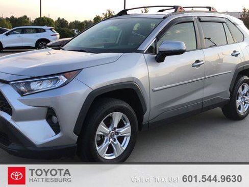 Certified 2020 Toyota RAV4 XLE image 1