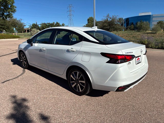 Used 2023 Nissan Versa SV FWD image 5