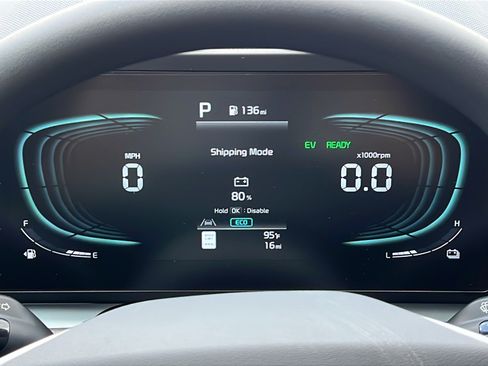 New 2026 Kia Niro LX FWD image 21