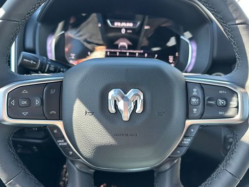 New 2026 RAM 1500 4x4 Crew Cab image 22