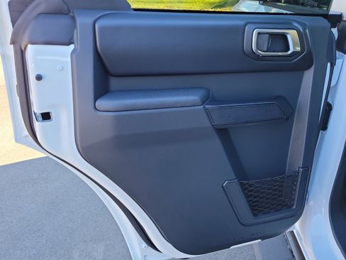 New 2025 Ford Bronco Badlands AWD/4WD image 18