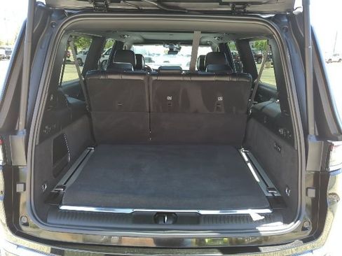 Certified 2024 Jeep Grand Wagoneer L 4WD image 27
