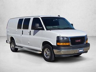 Used 2022 GMC Savana 2500 w/ Driver Convenience Package video 3