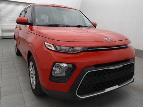 Used 2020 Kia Soul LX FWD image 13
