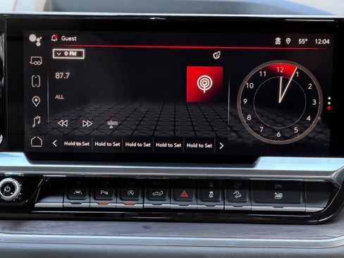 New 2026 GMC Sierra 1500 SLT image 37