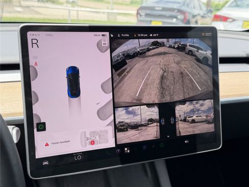 Used 2023 Tesla Model Y AWD image 25