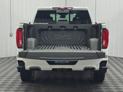 Used 2023 GMC Sierra 1500 Denali w/ Technology Package AWD/4WD image 28