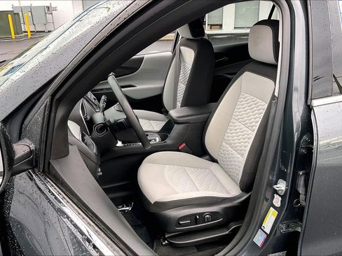 Used 2020 Chevrolet Equinox LT image 24