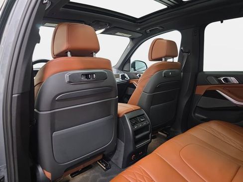 Certified 2024 BMW X5 xDrive40i w/ Executive Package image 10