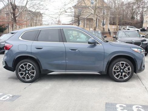 Used 2026 BMW X1 xDrive28i w/ Technology Package image 10