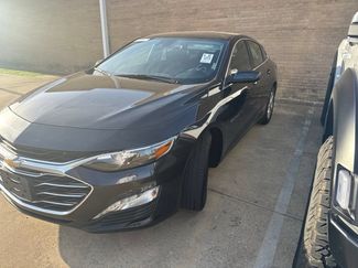 Used 2023 Chevrolet Malibu LT FWD video 1