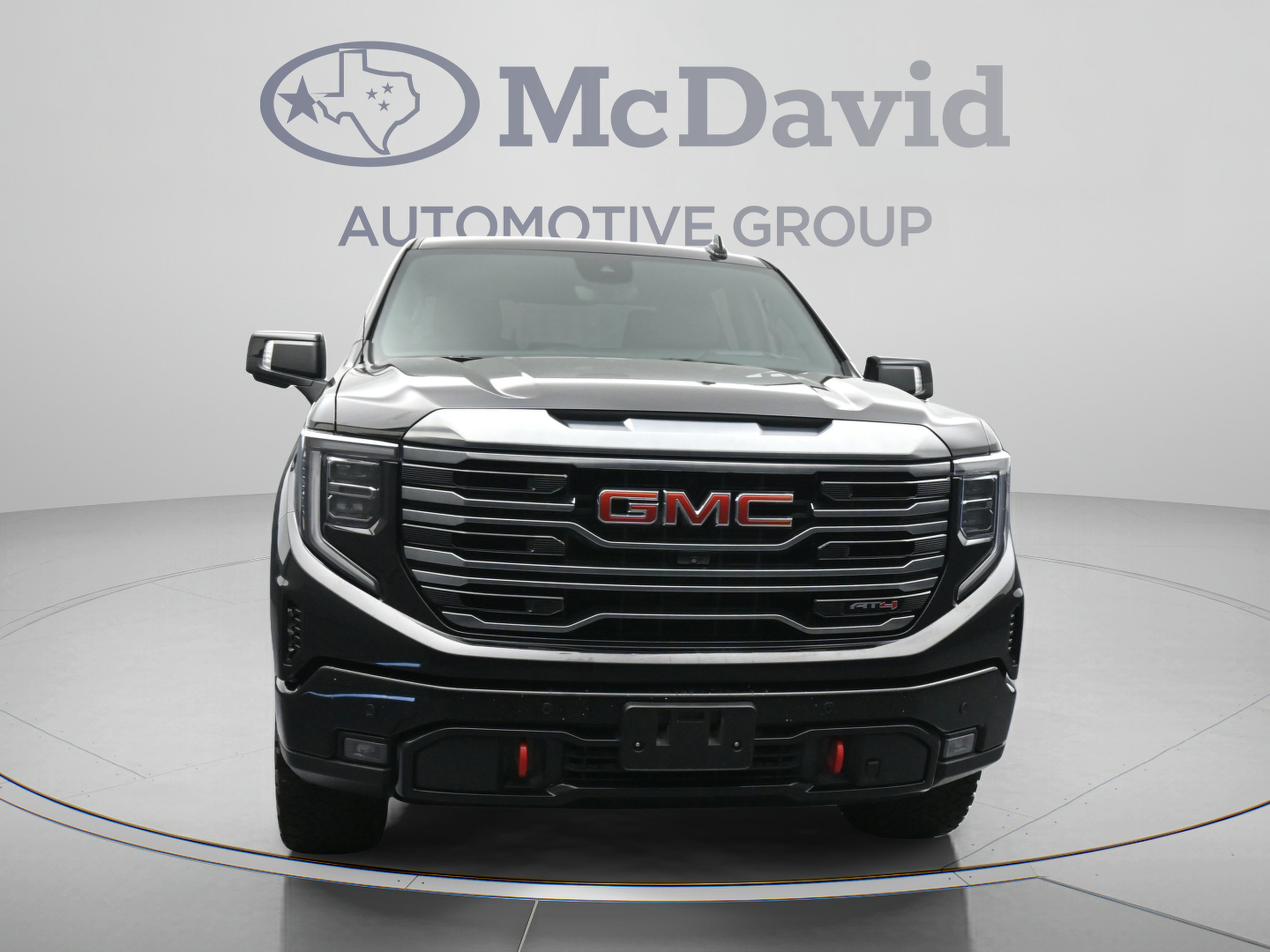 Used 2024 GMC Sierra 1500 AT4 w/ Technology Package AWD/4WD image 2