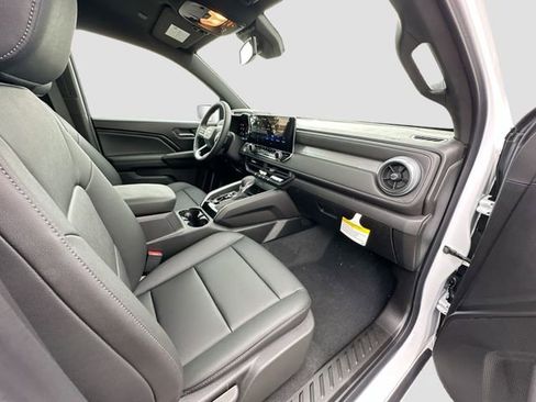 New 2025 Chevrolet Colorado LT w/ LT Convenience Package image 27
