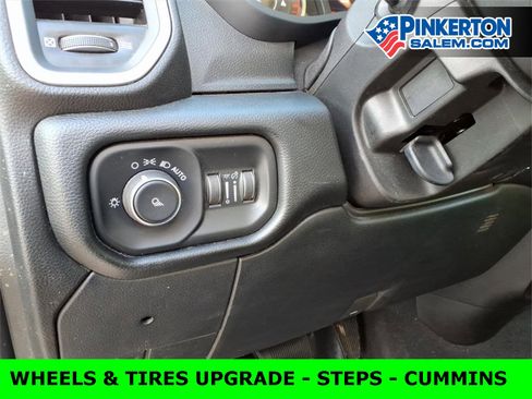 Used 2019 RAM 2500 Big Horn image 18