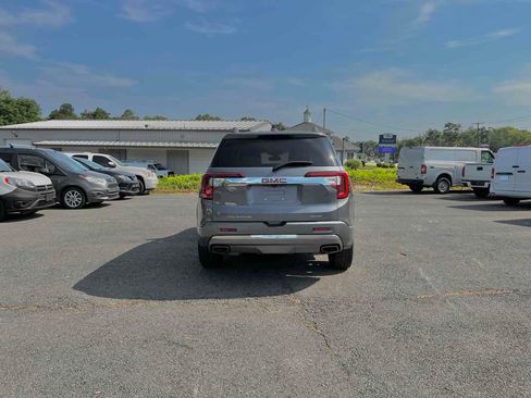 Used 2020 GMC Acadia Denali image 6