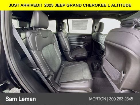 New 2025 Jeep Grand Cherokee L Altitude image 28