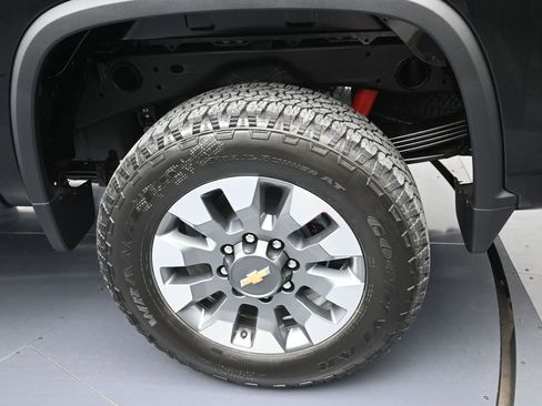 New 2026 Chevrolet Silverado 2500 LT AWD/4WD image 9