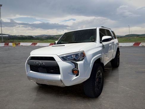 Used 2023 Toyota 4Runner TRD Off-Road Premium w/ Off Road Premium Plus Package AWD/4WD image 5