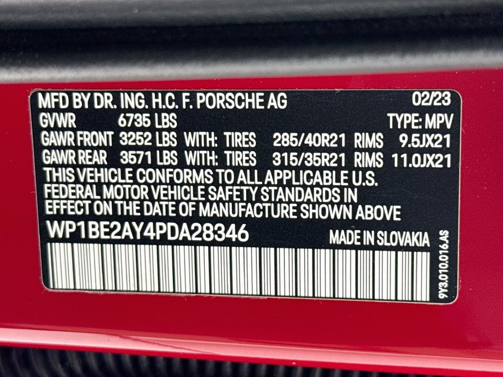 Certified 2023 Porsche Cayenne Coupe AWD/4WD image 34