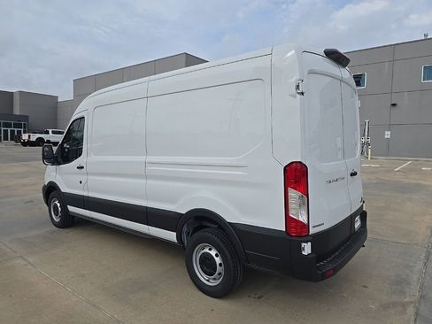 New 2025 Ford Transit 250 148 Medium Roof image 6