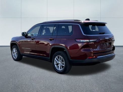 Used 2023 Jeep Grand Cherokee L Laredo image 6