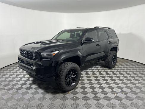 Used 2025 Toyota 4Runner TRD Sport Premium AWD/4WD image 9