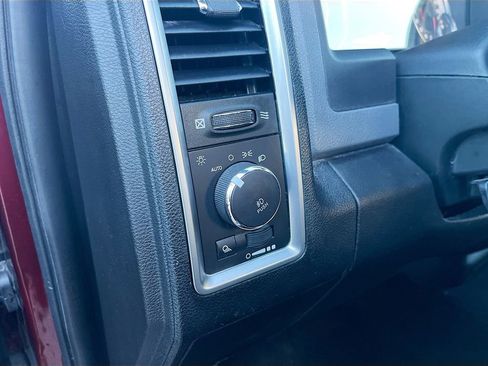 Used 2021 RAM 1500 Classic Warlock w/ Electronics Group AWD/4WD image 10