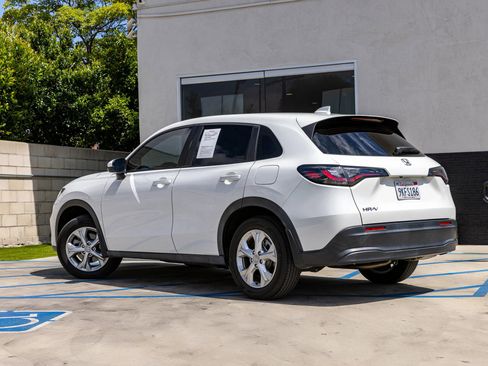 Used 2024 Honda HR-V LX image 10