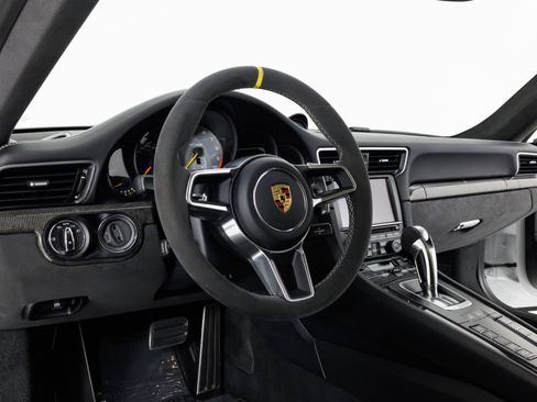Used 2016 Porsche 911 GT3 RS RWD image 18