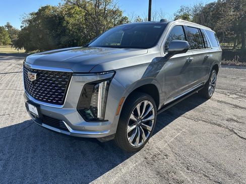 New 2026 Cadillac Escalade ESV Luxury w/ Touring Package image 1