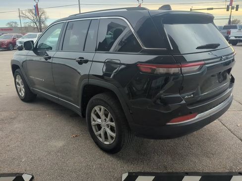 Used 2024 Jeep Grand Cherokee Limited image 5