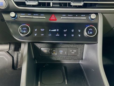 Certified 2026 Hyundai Sonata Limited FWD image 21