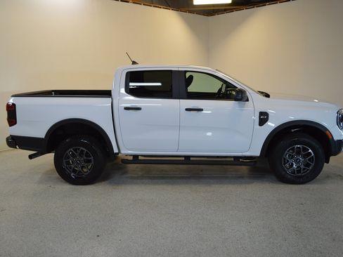 Used 2025 Ford Ranger XLT w/ FX4 Off-Road Package AWD/4WD image 2