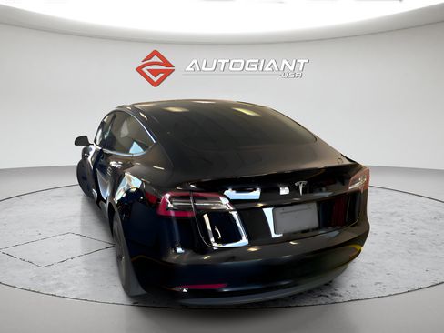 Used 2023 Tesla Model 3 Standard Range RWD image 4