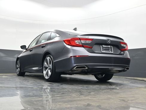 Used 2020 Honda Accord Touring image 31