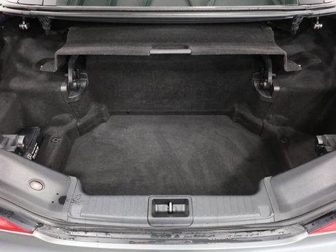 Used 2013 Mercedes-Benz SL 550 image 25