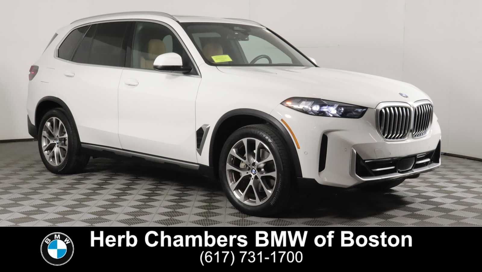 Used 2024 BMW X5 xDrive40i AWD/4WD image 1
