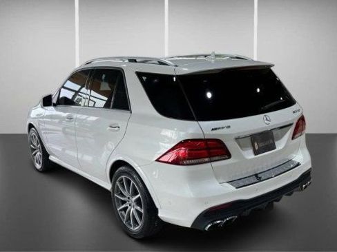 Used 2017 Mercedes-Benz GLE 63 AMG 4MATIC image 5