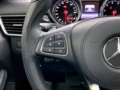 Used 2019 Mercedes-Benz GLS 450 4MATIC image 21