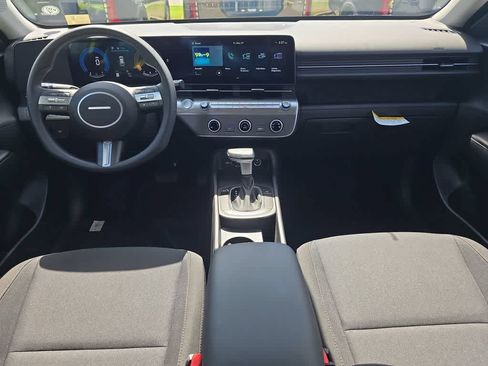New 2026 Hyundai Kona SE FWD image 18