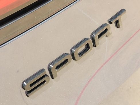 New 2026 Land Rover Range Rover Sport Dynamic SE AWD/4WD image 12