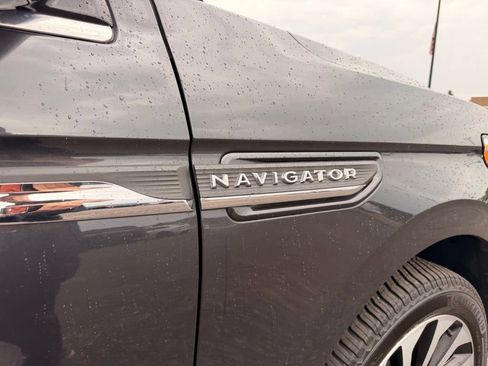 Used 2022 Lincoln Navigator L Reserve AWD/4WD image 20