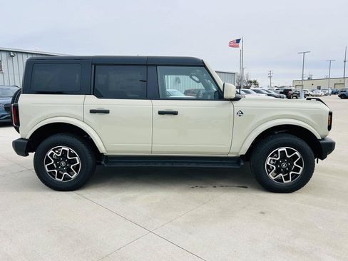 New 2026 Ford Bronco Outer Banks AWD/4WD image 38