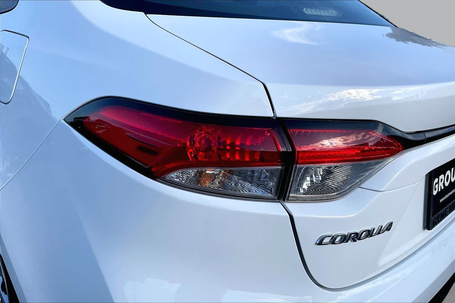 Used 2025 Toyota Corolla LE FWD image 26